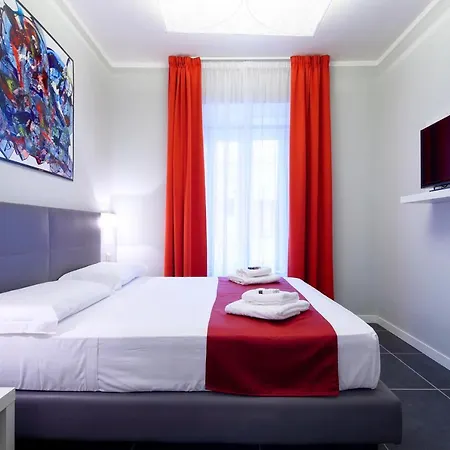 Nearhome Smart Suites 4 *